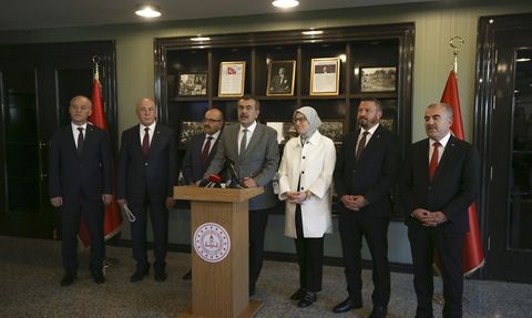 Balıkesir'de Eğitim Değerlendirmesi: Öğretmen Sayısı ve Derslikler Üzerine Açıklamalar