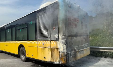 Beykoz'da İETT Otobüsünde Yangın Alarmı