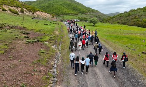 Bingöl'de 19 Mayıs Etkinliği: Doğa Yürüyüşü Düzenlendi
