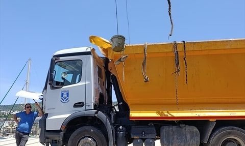 Bodrum'da 30 Ton Deniz Altı Atığı Temizlendi