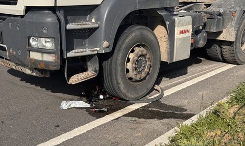 Bolu'da Tır Bisikletliye Çarptı: Genç Ağır Yaralandı