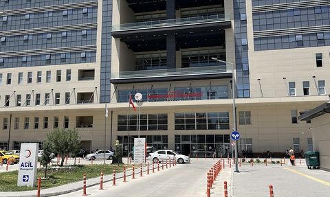 Burdur'da Yaşlı Kadının Gözyaşı Sorunu Ameliyatla Çözüldü