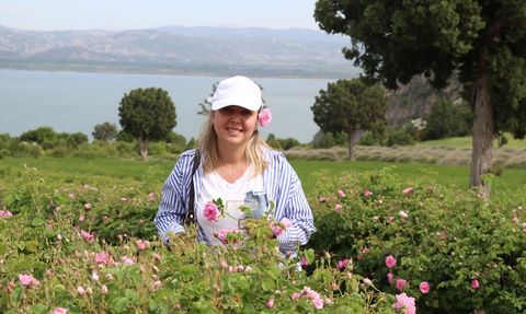 Burdur'daki Gül Bahçeleri Ekoturizmin Yeni Gözdesi