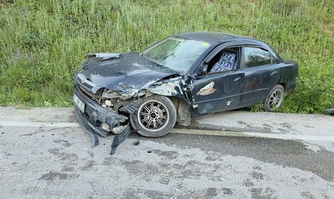 Bursa'da Otomobil Kazası: 3 Yaralı