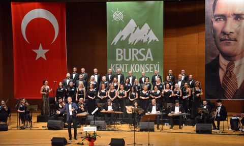 Bursa'da Şarkılarla Dolu Bir Gece
