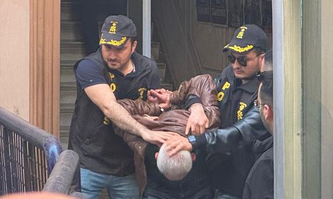 CHP Genel Başkanı Özgür Özel'e Saldırı