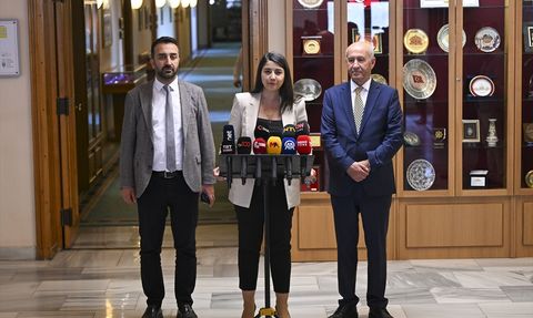 DEM Parti TBMM Başkanlığı İçin Adayını Belirledi