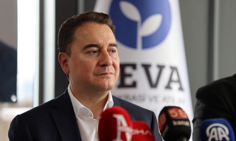 DEVA Partisi Genel Başkanı Babacan Sivas'ta Basın Toplantısı Düzenledi
