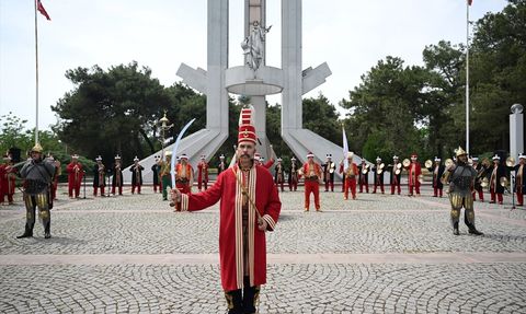 Edirne'de Jandarma Mehteran Birliği'nden Coşku Dolu Konser