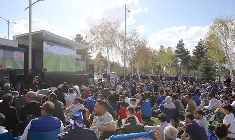 Erzurumspor Taraftarları Maçı Dev Ekrandan İzledi