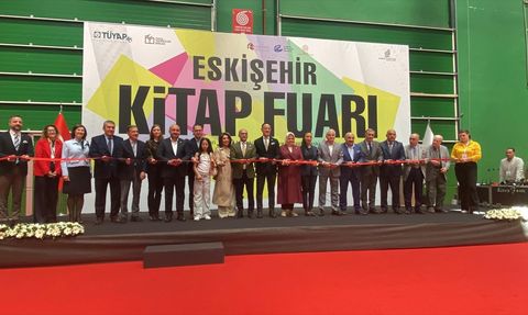 Eskişehir'de 4. Kitap Fuarı Açıldı