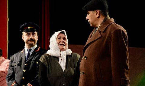 Eskişehir'de Adliye Personelinden 'Reis Bey' Tiyatrosu