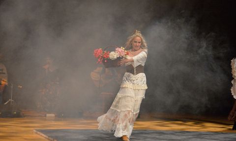 Falda Carmen Çıktı Müzikali Bursa'da Sahnelendi