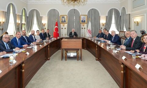 Fatih'te Trafik Sorununa Çözüm Arayışları