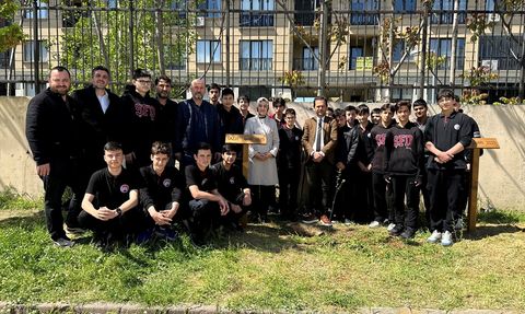 Filistinli Çocuklar İçin Fidan Dikimi: 'Gazze Çınarı' Projesi