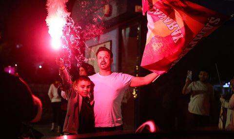 Galatasaray'ın Ziraat Türkiye Kupası Şampiyonluğu Adana ve Mersin'de Coşkuyla Kutlandı