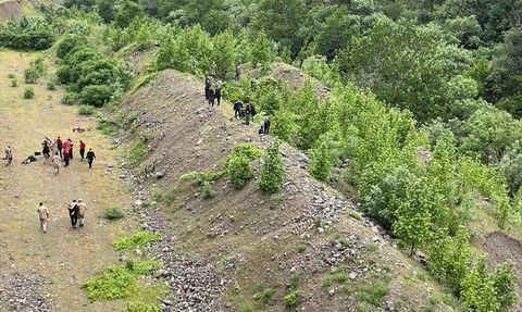 Hakkari'de Kaybolan Genç İçin Arama Çalışmaları Devam Ediyor