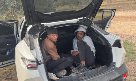 Hatay'da Göçmen Operasyonu: 37 Düzensiz Göçmen ve 9 Tutuklama