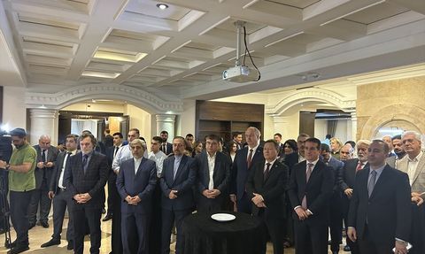 Haydar Aliyev'in Anısı Tahran'da Yaşatıldı