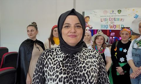 İlkokul Velileri Tiyatro ile Sevgi ve Saygıyı Anlattı