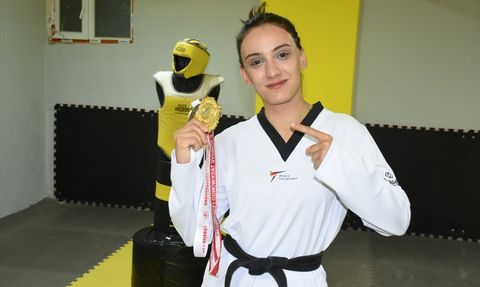 İşitme Engelli Tekvandocu Zerda Polat'ın Altın Madalya Hedefi