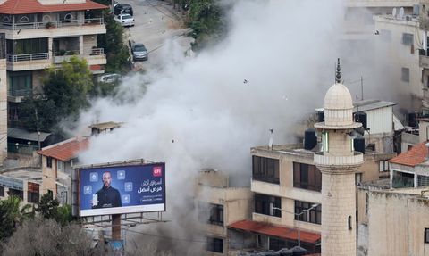 İsrail Ordusu Batı Şeria'da İki Filistin Evini Yıktı