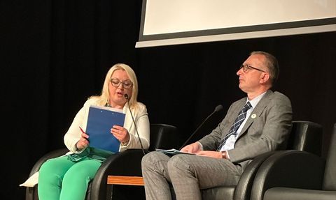 İstanbul'da "Dünya Srebrenitsa'yı Unutmuyor" Paneli ve Sergisi Düzenlendi