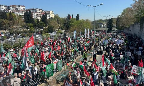 İstanbul'da Gazze Protestosu: İHH ve Sivil Toplum Kuruluşları Sesi Yükseltti