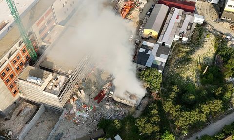 İstanbul Üniversitesi-Cerrahpaşa'da Yangın Söndürüldü