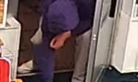 İsveç'te Cami Kundaklama Olayında Tutuklama