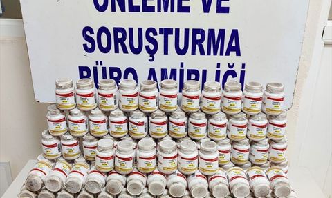 İzmir'de Uyuşturucu Operasyonunda Bir Zanlı Tutuklandı