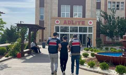 Kahramanmaraş'ta Motosikletin Arkasında Sürüklenen Köpek Olayı