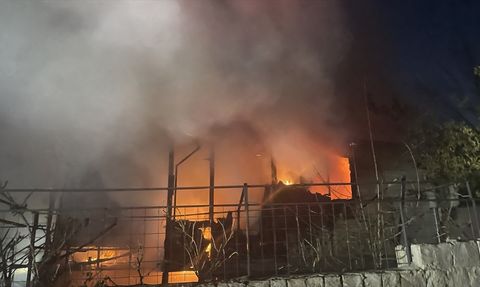 Kayseri'de Prefabrik Evde Yangın Kontrol Altına Alındı