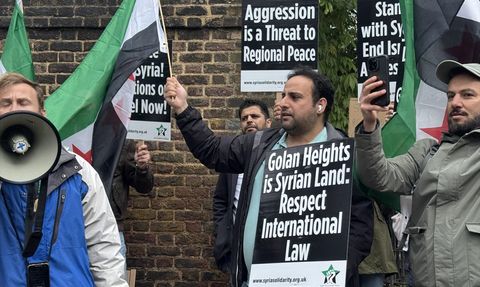 Londra'da İsrail'in Saldırılarına Protesto