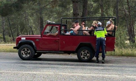 Marmaris'te Cip Safari Araçlarına Denetim