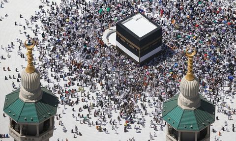 Mekke'de Hac Ziyareti ve Kraliyet Saat Kulesi