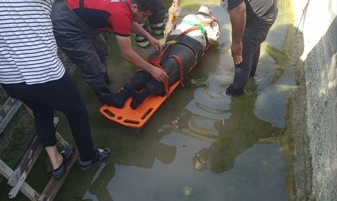 Mersin'de Sulama Kanalına Düşen Yaşlı Adam Kurtarıldı