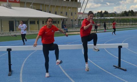 Milli Atlet Derya Kunur, Avrupa Kupası'na Hazırlanıyor