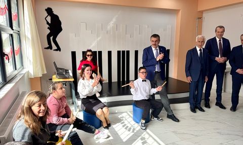 Milli Eğitim Bakanı Tekin, Kocaeli'de Özel Eğitim Okulunun Açılışını Gerçekleştirdi