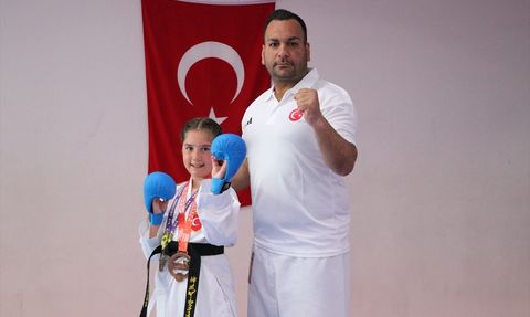 Minik Karateci Elis Lina Yılmaz'ın Balkan Şampiyonası Hedefi