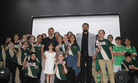 Müzik ve Matematik Buluşması: Rize'de Öğrencilere Konser Verildi