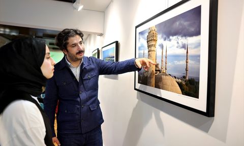 Nevzat Yıldırım'ın 'İstanbul'u Sevmek' Sergisi Sanatseverlerle Buluştu
