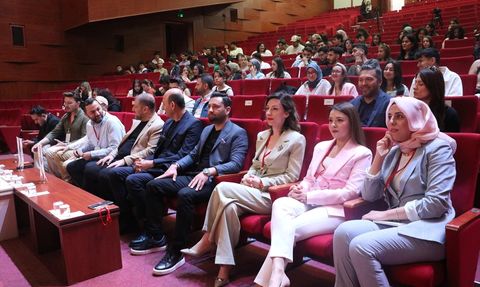 Niğde'de Kadraj İletişim Günleri Etkinliği