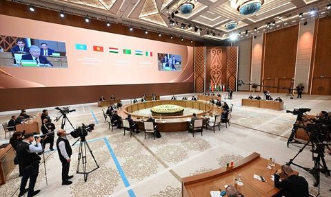 Özbekistan ve İtalya Arasında Güçlü İşbirliği Vurgusu: Birinci Orta Asya-İtalya Zirvesi