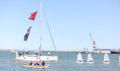 Samsun'da Deniz Geçit Töreni Coşkusu