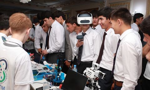 Tacikistan'da TİKA'nın desteklediği Bokhtar IT-Forum 2025