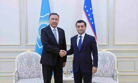 TDT Genel Sekreteri Ömüraliyev ile Özbekistan Dışişleri Bakanı Saidov'un Görüşmesi