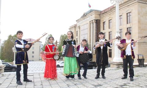 TİKA'dan Azerbaycan'da Müzik Desteği: Çocuklar için Enstrüman Temini