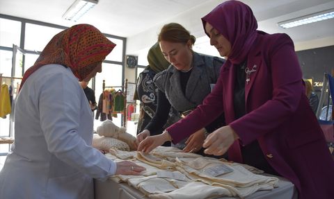 Trabzon'da 'Gelenekten Geleceğe' Sergisi Açıldı