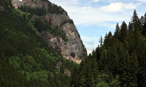 Trabzon'da Ultra Sümela Trail Koşusu Gerçekleşti